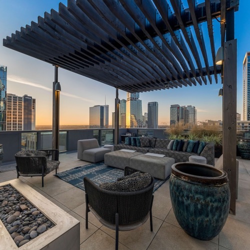 Downtown views from Sienna at the Thompson