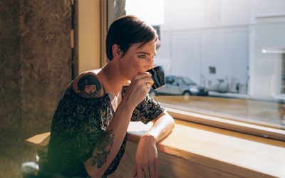 woman in coffee shop